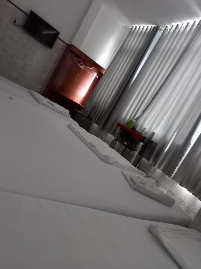 Khach San Anh Sang Hotel Can Tho Bagian luar foto